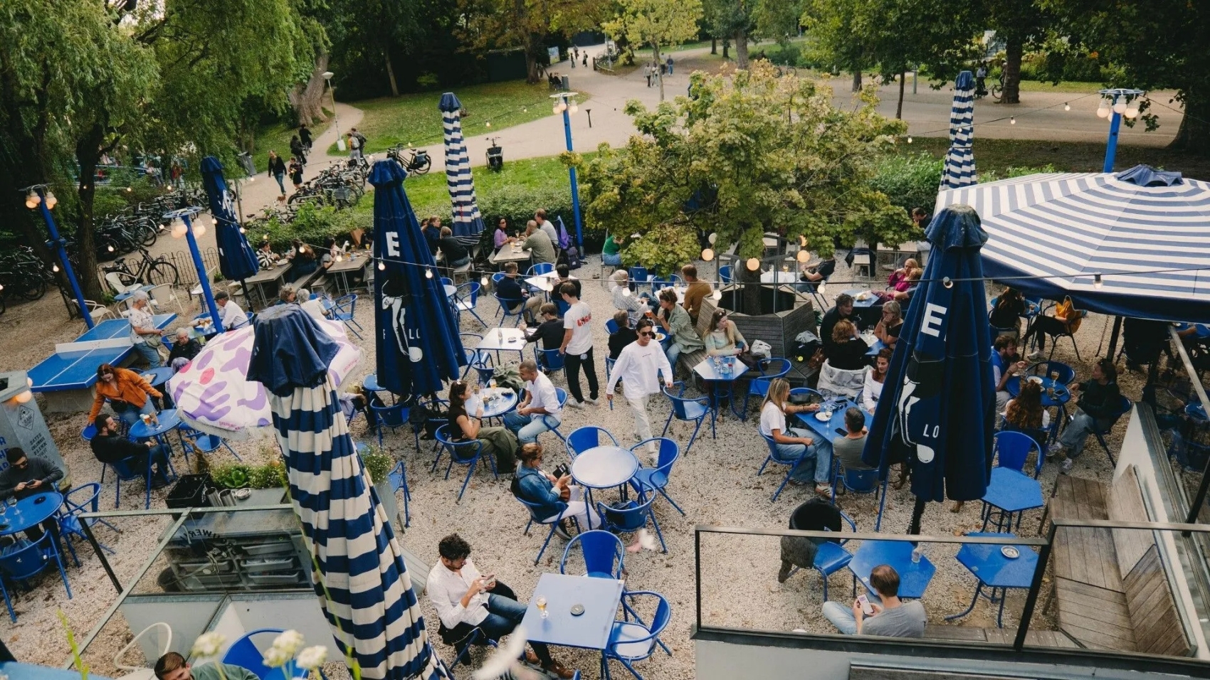 het-blauwe-theehuis3