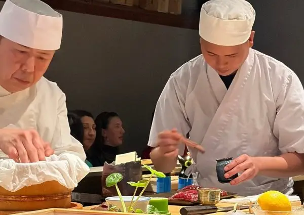 Ikkoku in de Pijp: omakase boven een open haardvuur