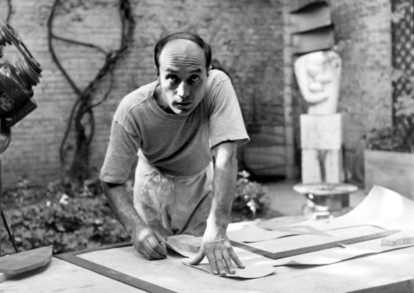 isamu_noguchi isamu_noguchi