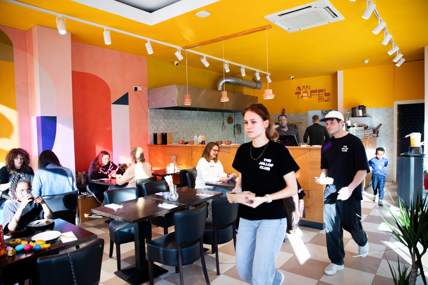 jollof-club-restaurant-amsterdam