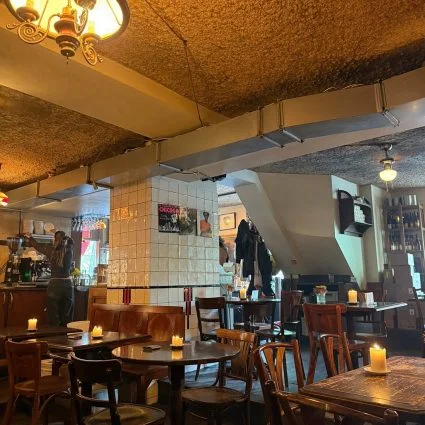 kikkie-van-de-prinsensluis-cafe-amsterdam_2