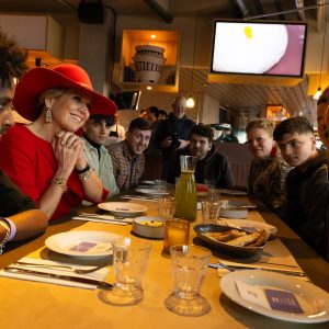 Enjoy dinner The Longest Table on Oosterdok with 27 meters of sushi