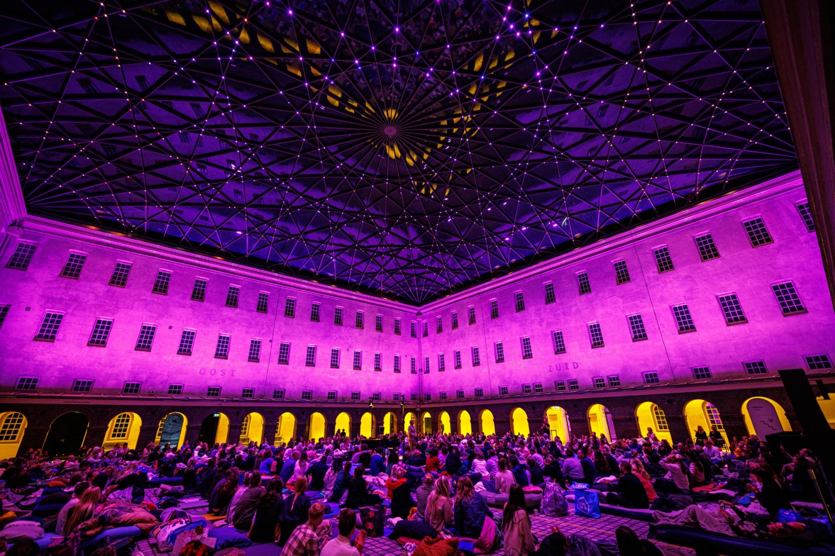 Het Ligconcert in Het Scheepvaartmuseum: Uniek muziek- en lichtspektakel