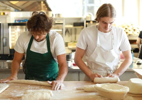 Metro in Noord: Bakkerij en restaurant onder één dak