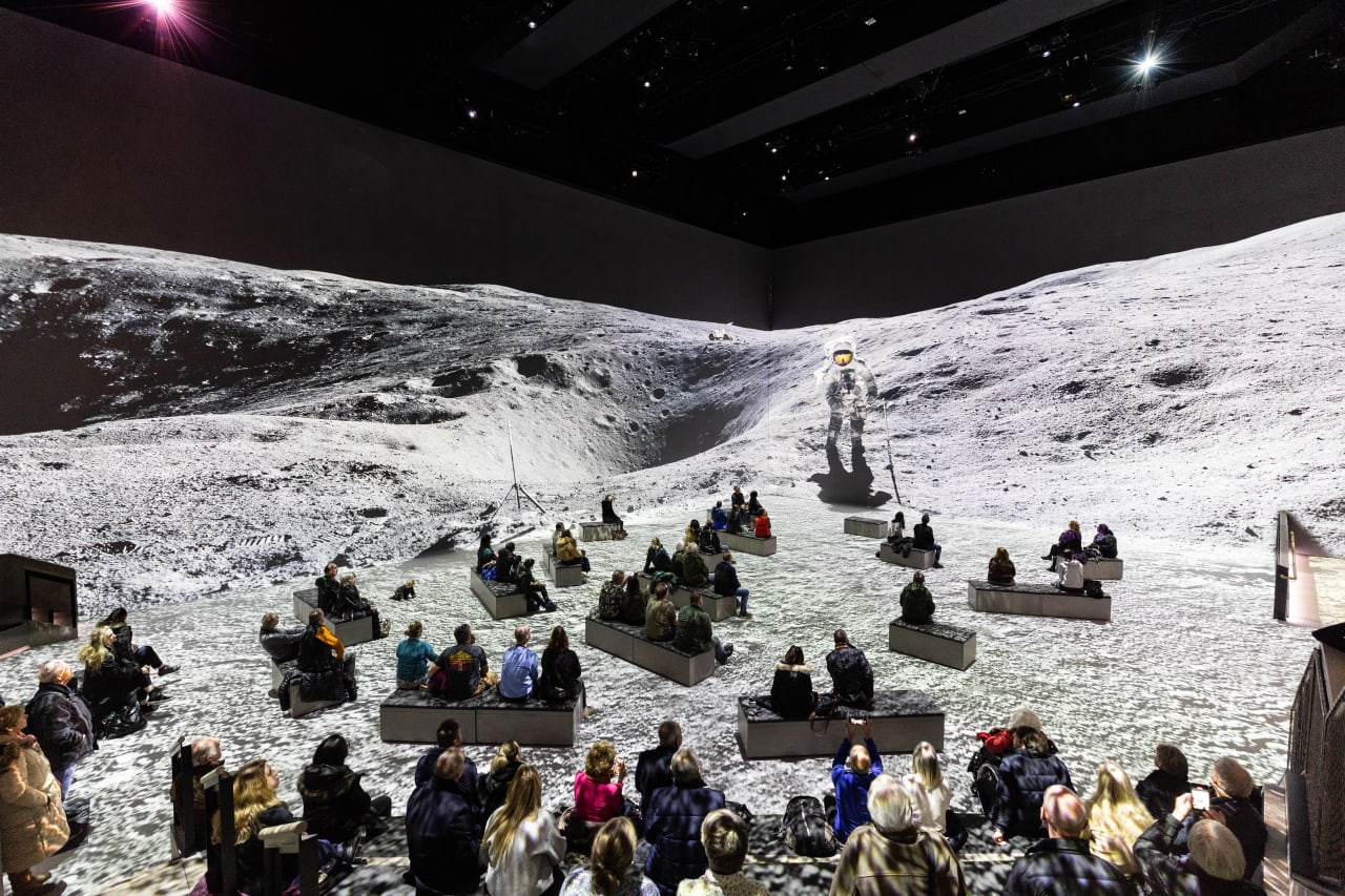 moonwalkers_exhibition_amsterdam_4