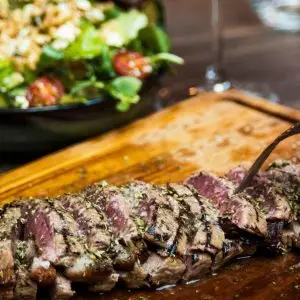 Mr. Meat serveert recht‑toe‑recht‑aan steaks en burgers in het centrum