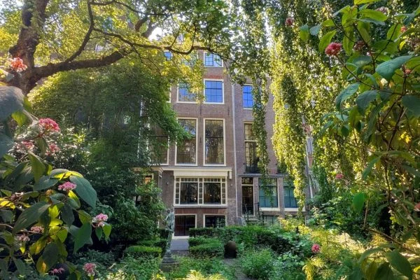 ontworpen-wereld-tata-ronkholz-huis-marseille-amsterdam_2