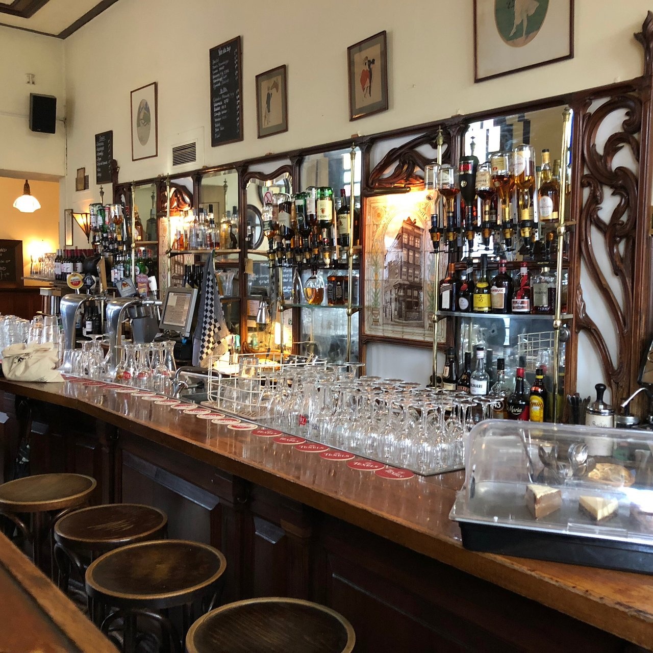 reiger-cafe-restaurant-amsterdam_2