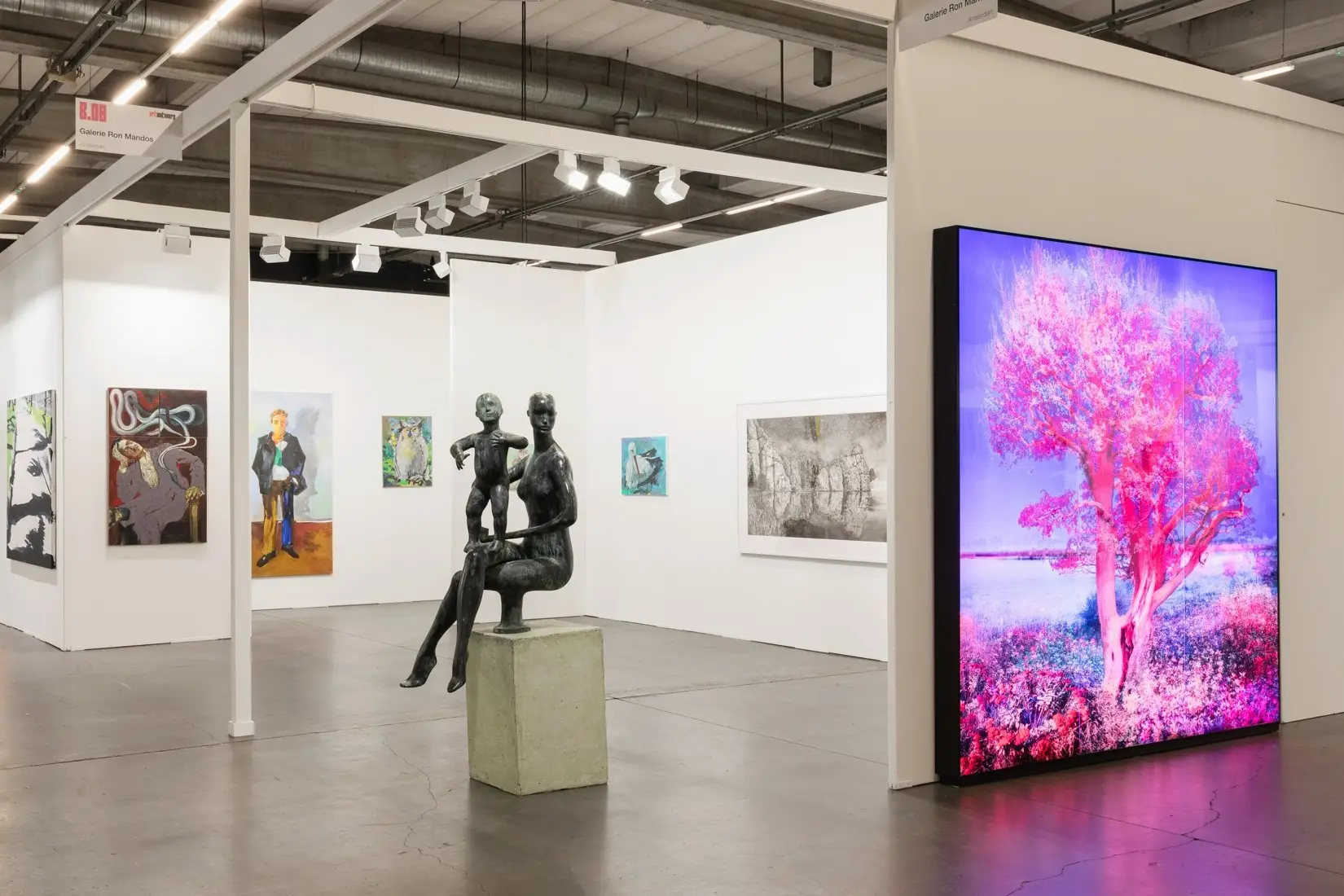 Galerie Ron Mandos: Meer dan 25 jaar serieuze hedendaagse kunst