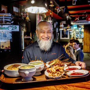 Sama Sebo: 55 jaar de beste rijsttafel van de stad