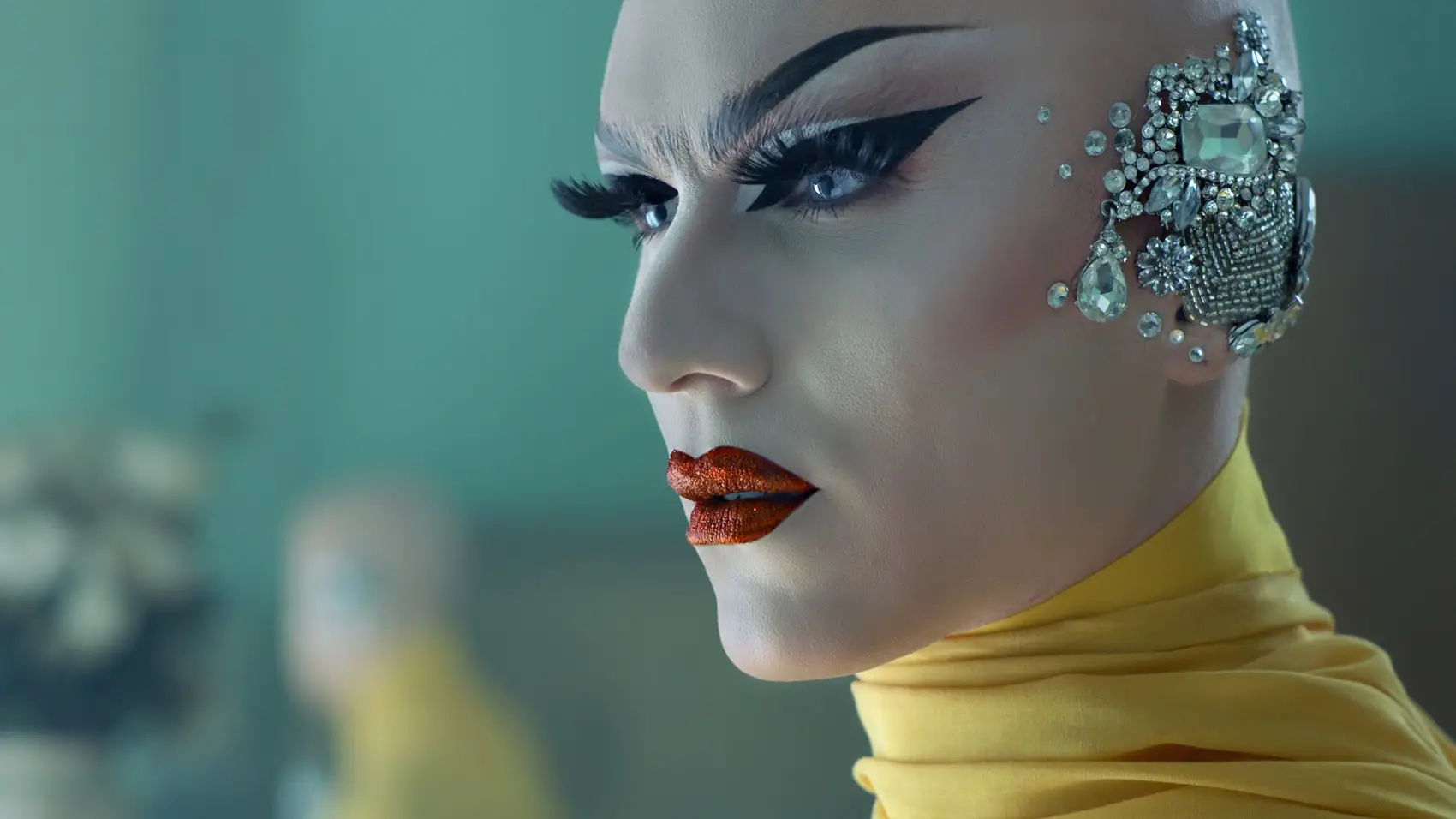 Sasha Velour brings Travesty as a one-woman show