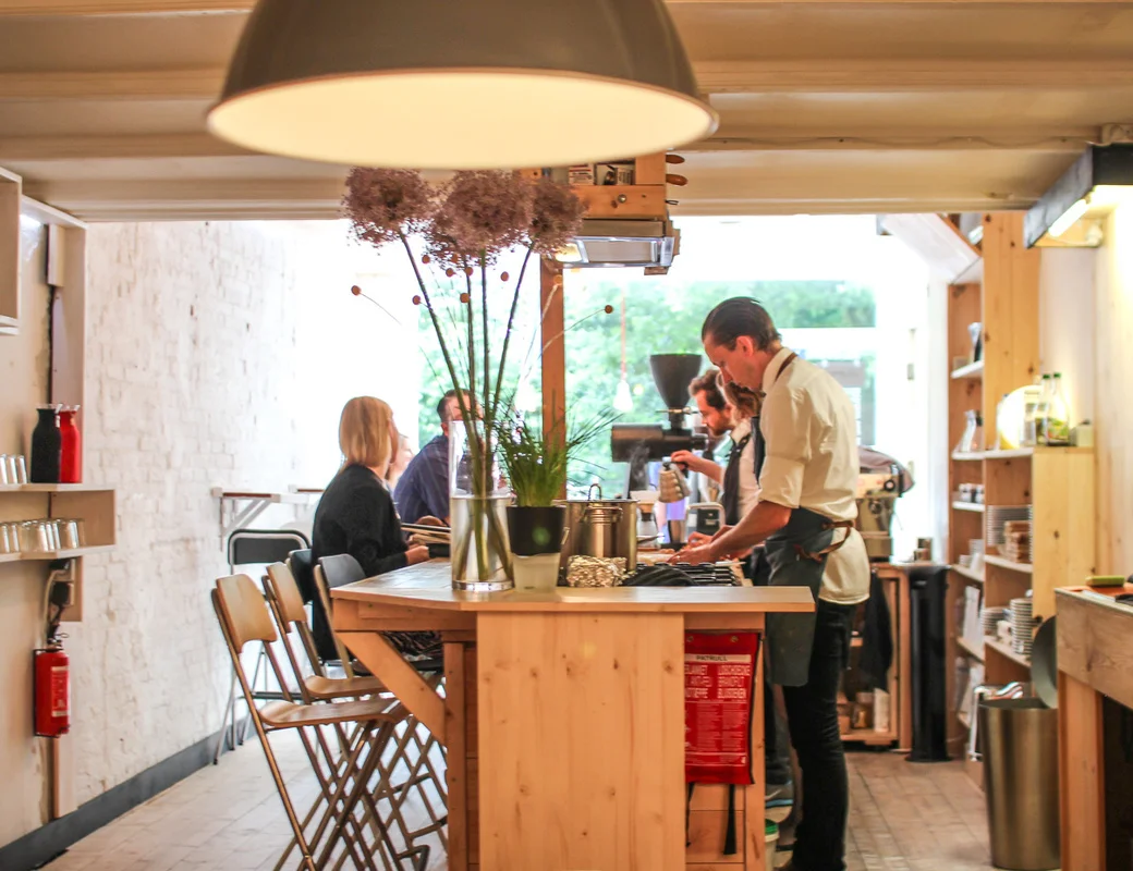 scandinavian-embassy-koffie-bar-pijp-amsterdam_2