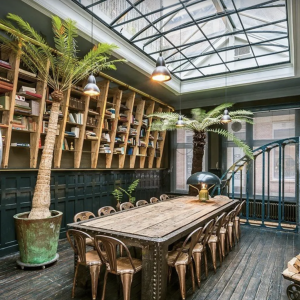 Maison des Curiosités aan de Nes