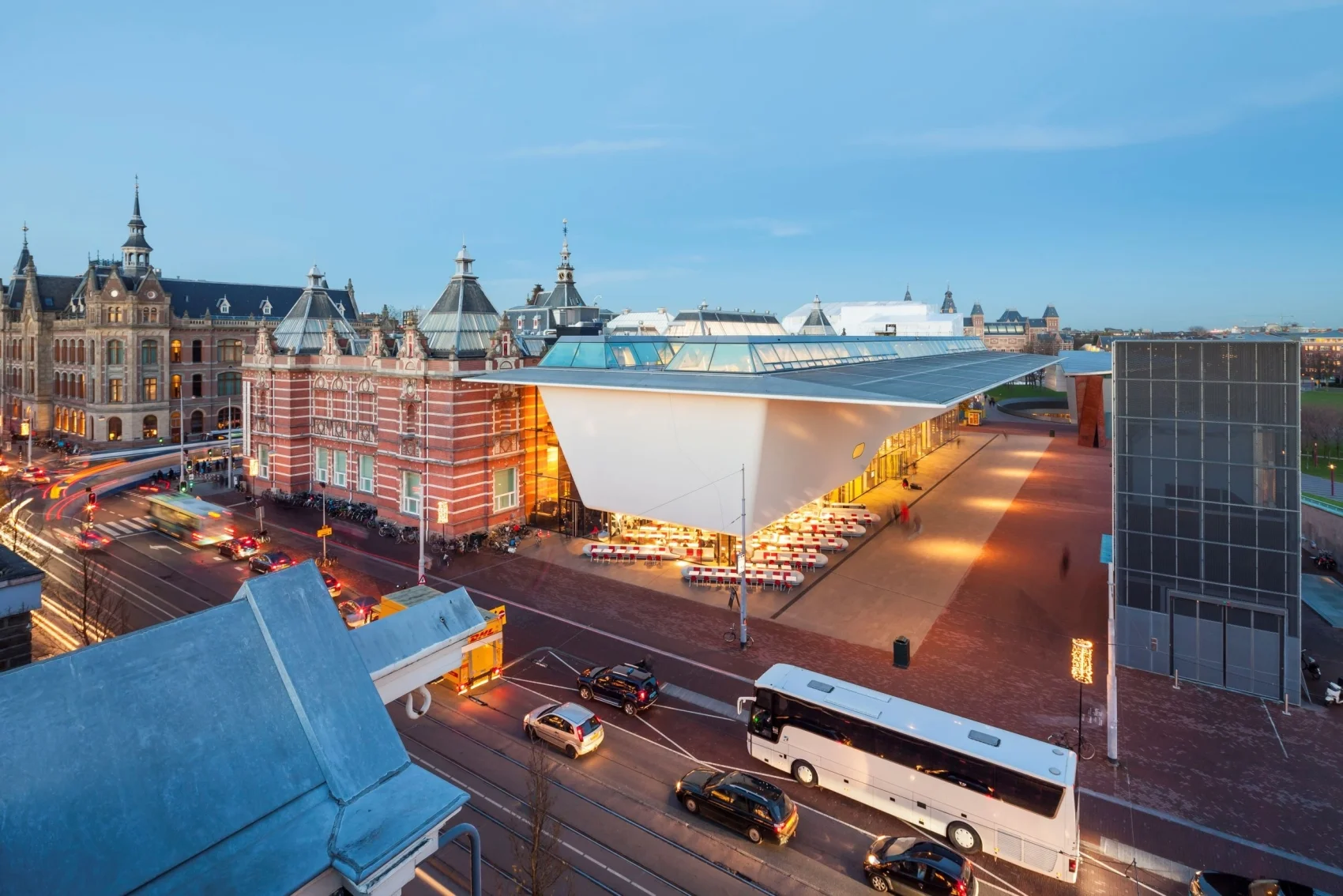 stedelijk-museum-amsterdam_1