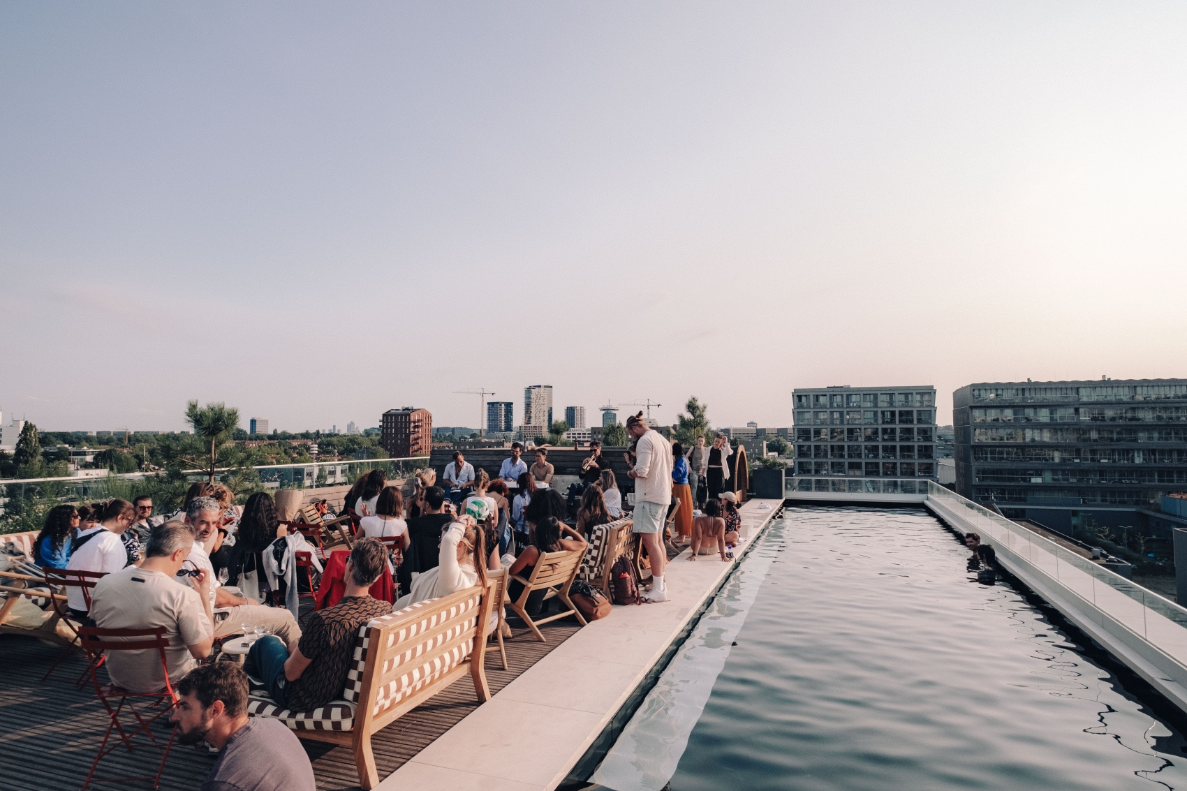 stretch-fold-rooftop-zwembad-amsterdam_5