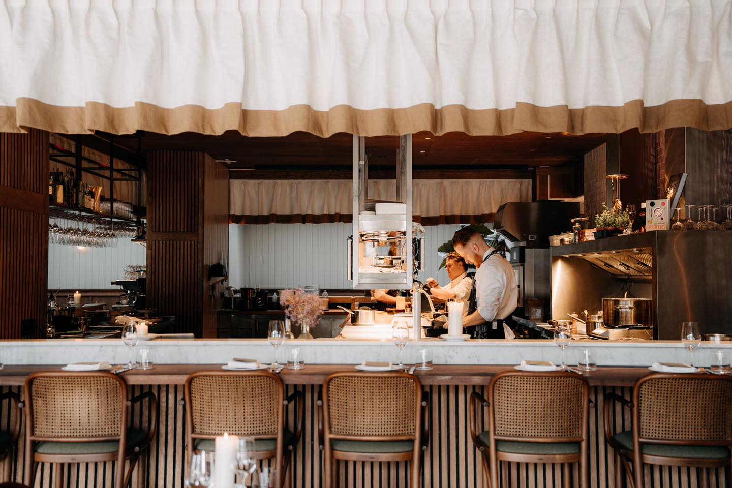 Troef in Oost: bistro waar eerlijk eten het ego verslaat