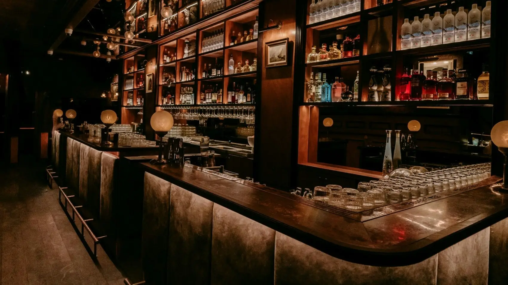 tuftuf-club-amsterdam