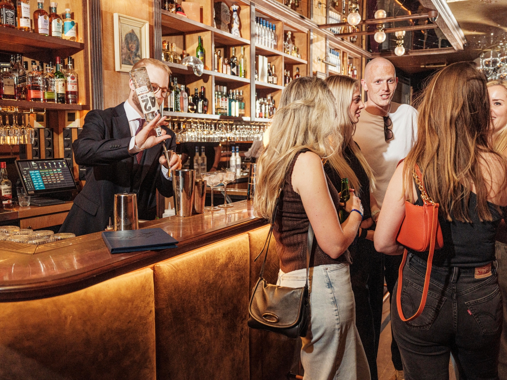 tuftuf-club-amsterdam_3