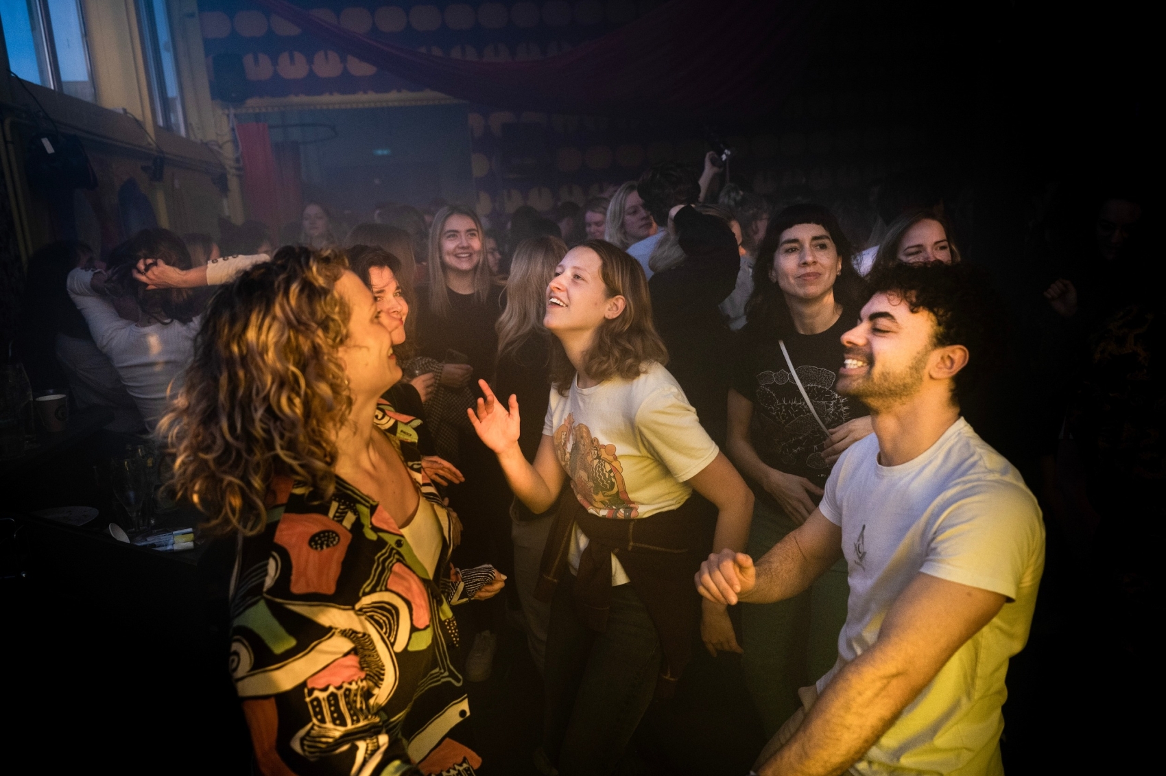 wake-up-club-coffee-ave