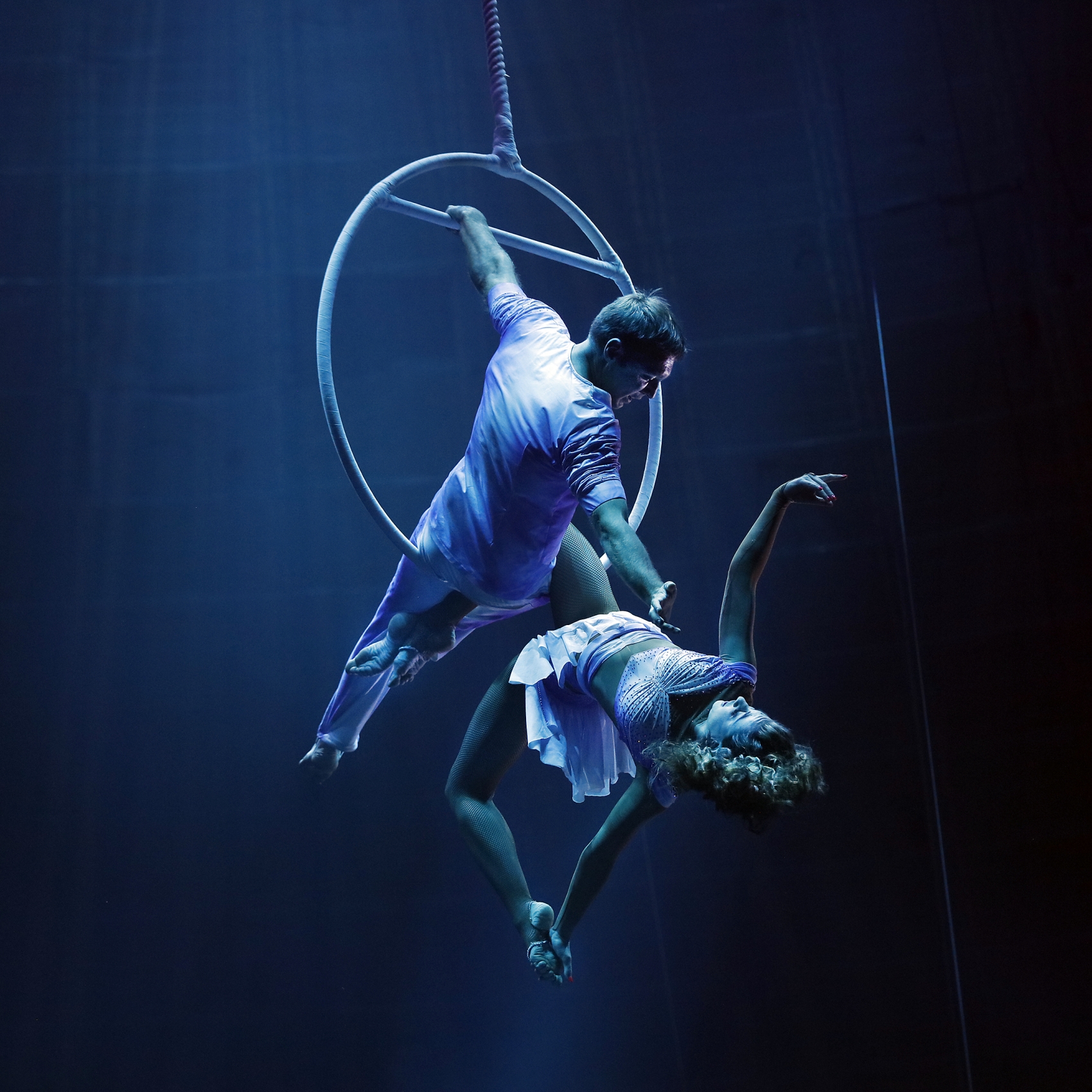 world-christmas-circus-performance-carre-amsterdam_5